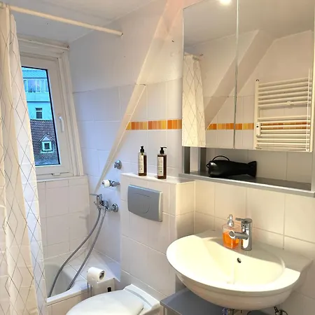 Apartment Schnoor 300m Dom
